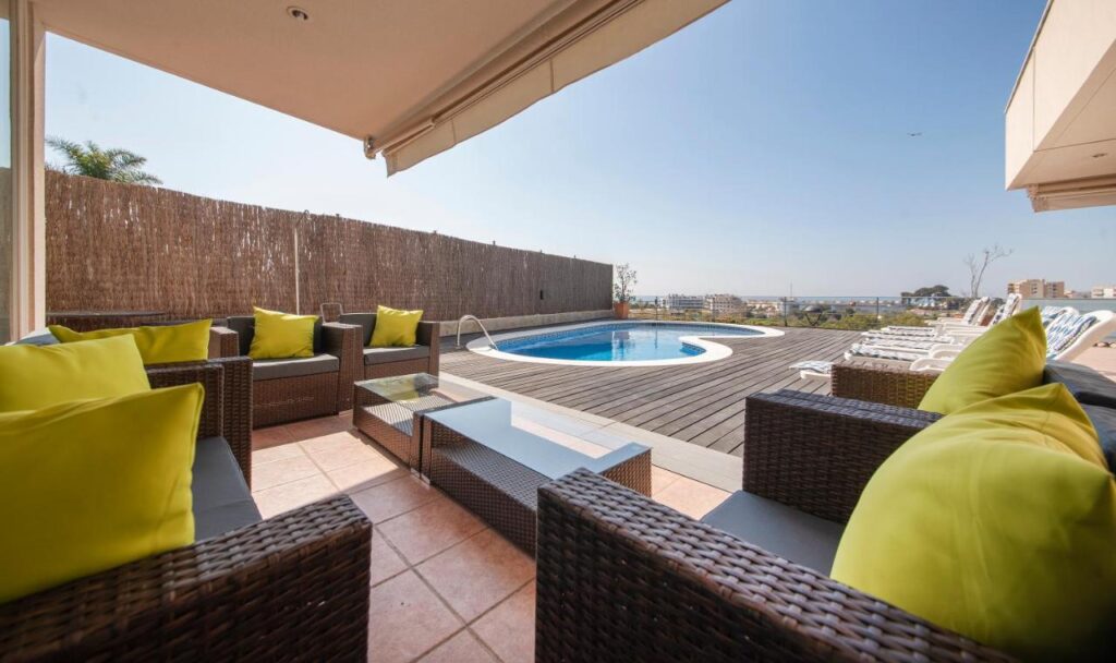 sitges-family-vacational-villas